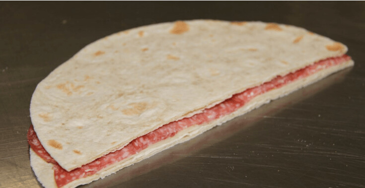 Piadina Salame e Formaggio