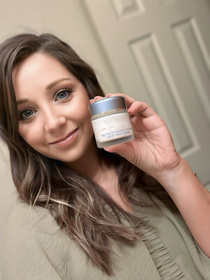 Uplifting Face Lift Cream