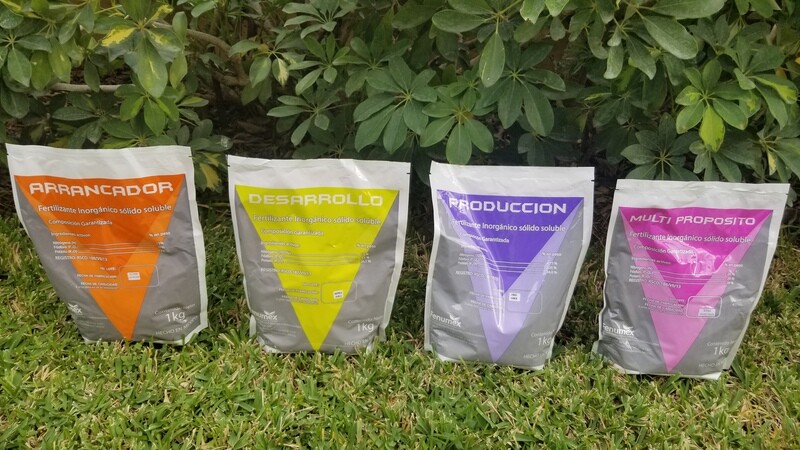 Producción 04-02-44 1 Kg – Fertilizante Soluble Alto en Potasio para Etapa de Producción y Maduración