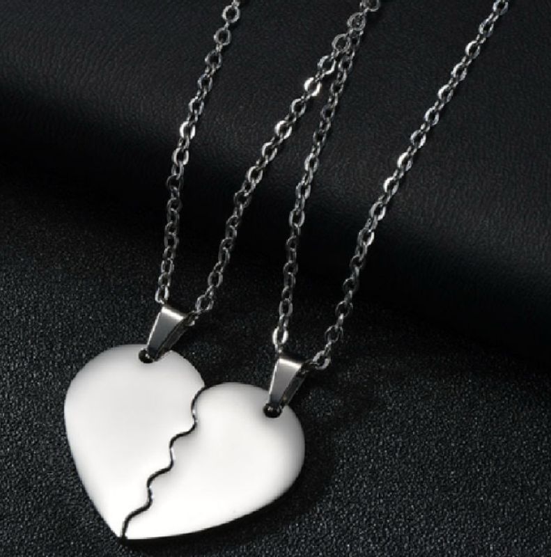 Collar plata doble corazón partido acero inoxidable