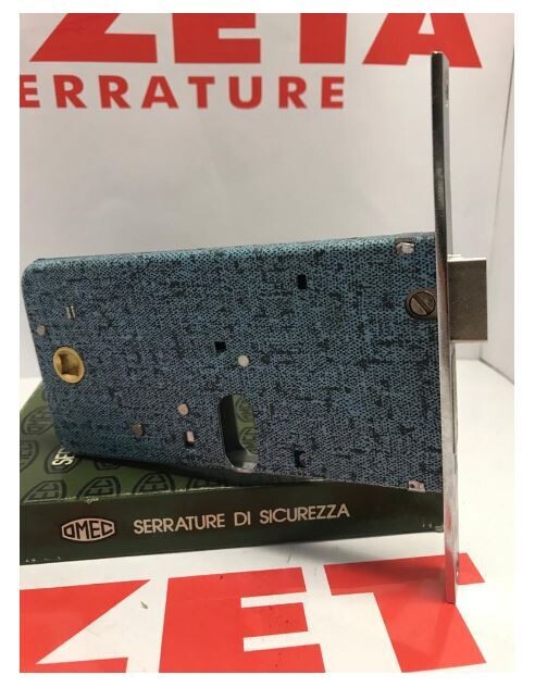 SERRATURA DA INFILARE A FASCIA CON SCROCCO REVERSIBILE E MANDATA CON CILINDRO OVALE e QUADRO MANIGLIA entrata mm 70