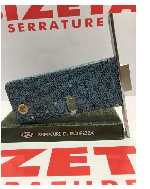 SERRATURA DA INFILARE A FASCIA SOLO SCROCCO A CILINDRO OVALE mm 70 E QUADRO MANIGLIA