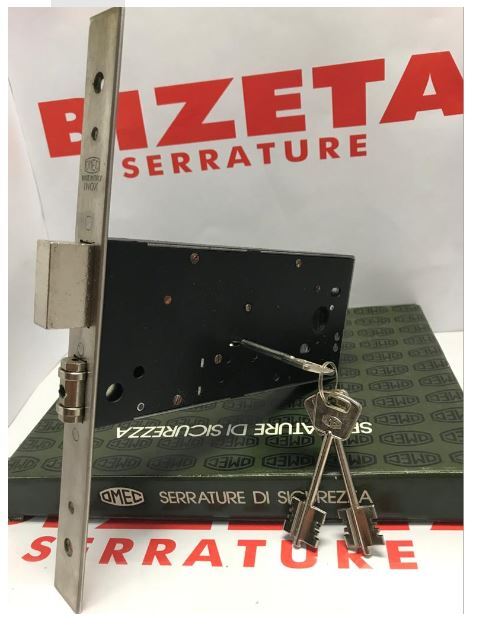 SERRATURA DA INFILARE A FASCIA CON RULLO E MANDATA A DOPPIA MAPPA entrata mm 90