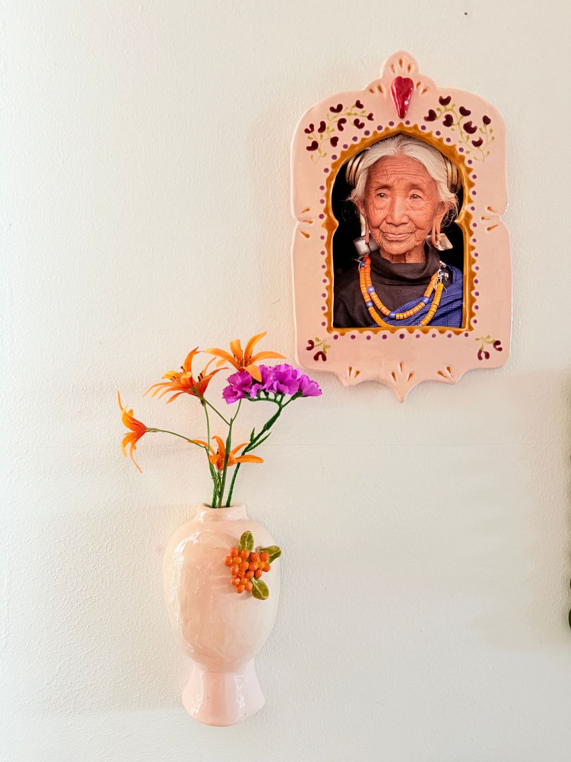 roze wandvaasje