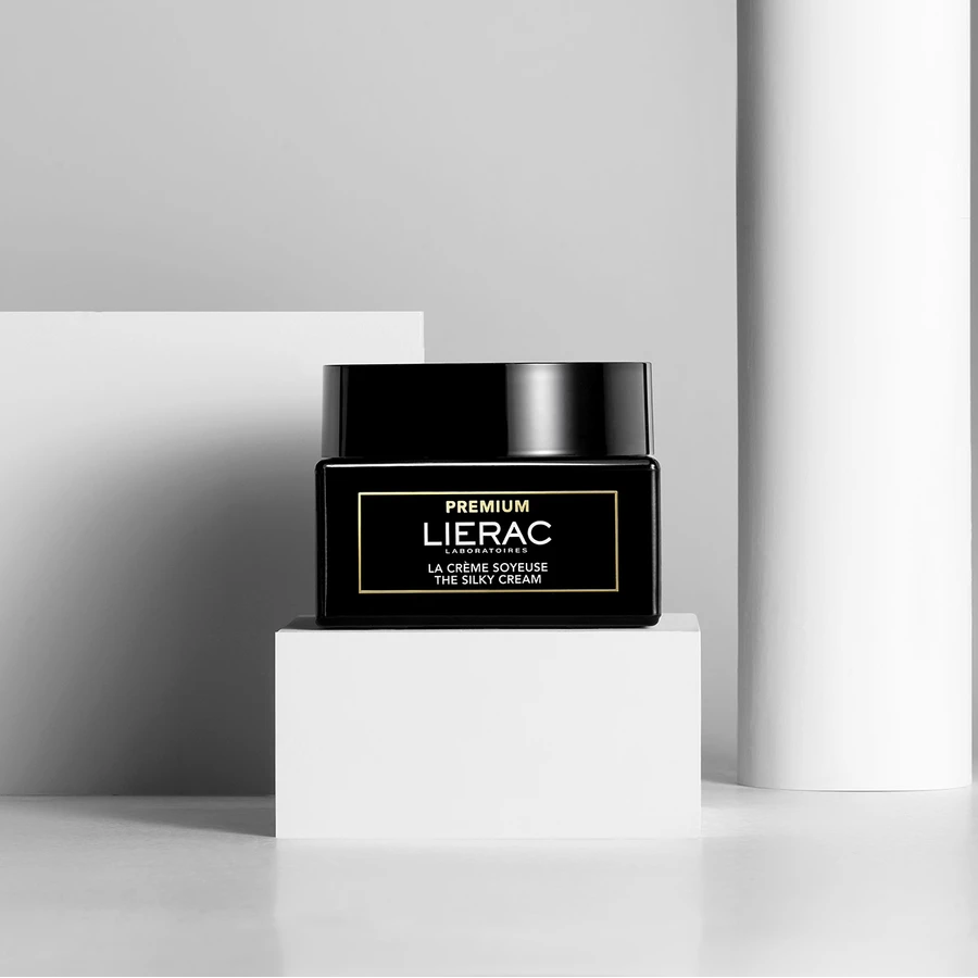 LIERAC PREMIUM LA CRÈME SOYEUSE 50 ml/ RICARICA 50 ml LIERAC PREMIUM LA CRÈME SOYEUSE 50 ml/ RICARICA 50 ml
