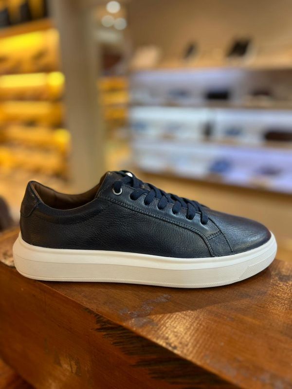 TENIS