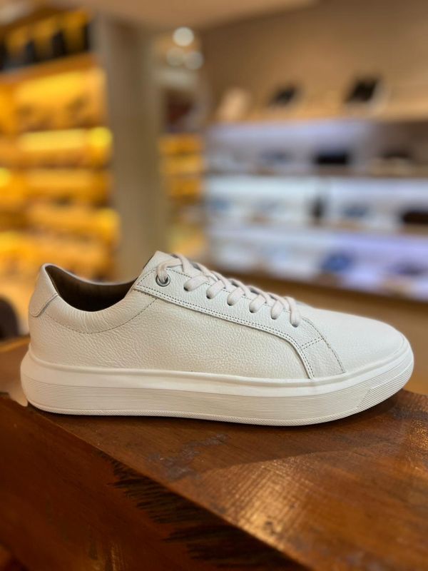 TENIS
