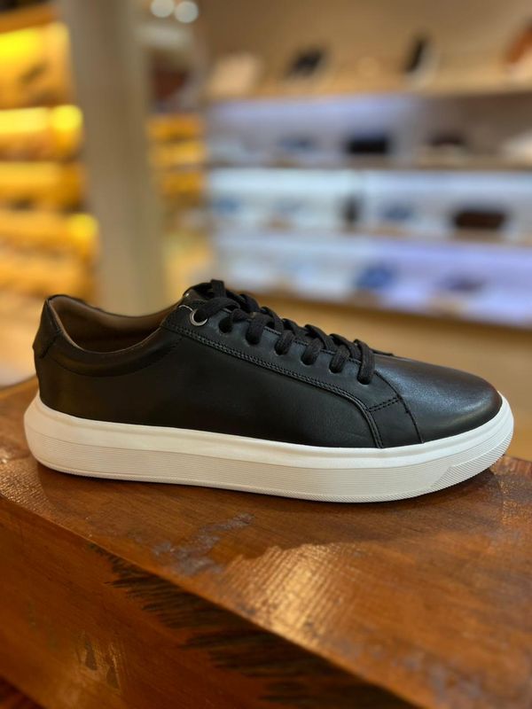 TENIS