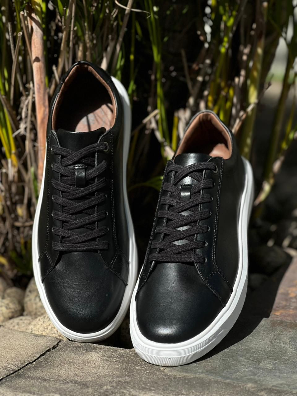 TENIS