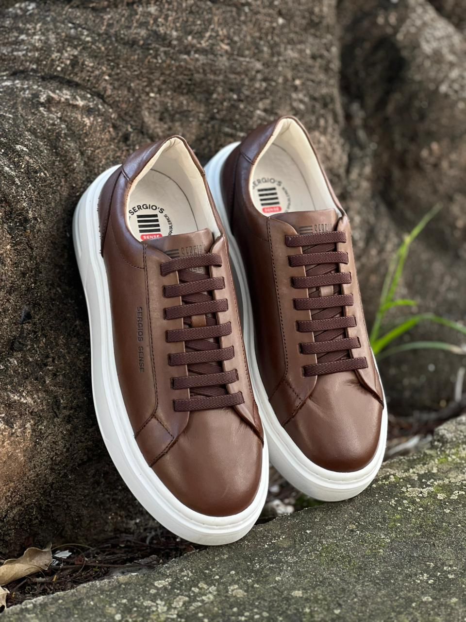 TENIS