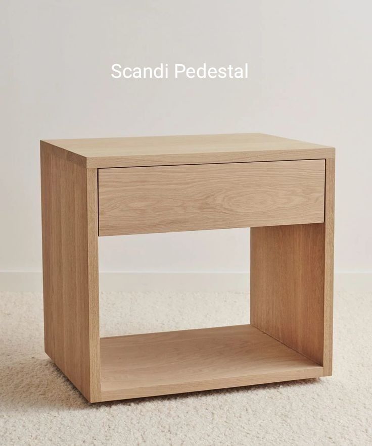 Scandi Pedestal