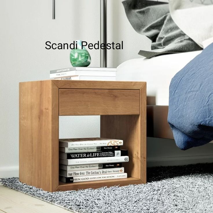 Scandi Pedestal