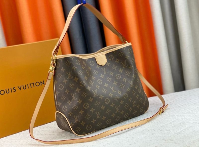 LV Purse