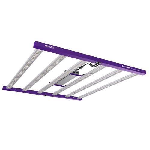 Cultilite Quasar 630W LED full spectrum efficienza 3.1 µmol/J per coltivazione indoor