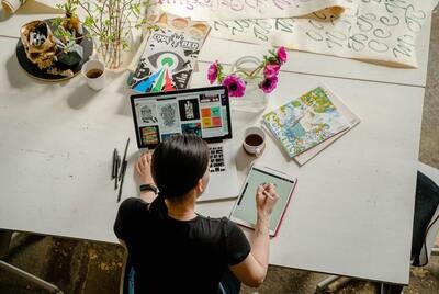 ​The Role of Digital Tools in Enhancing Customer Experiences