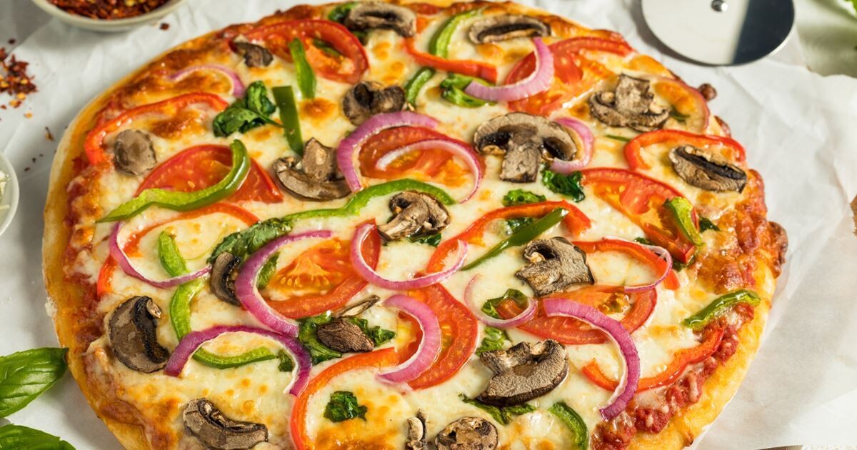 KUCHELE VEGETABLE PIZZA