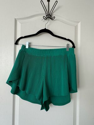 Target Pleated Shorts — Medium