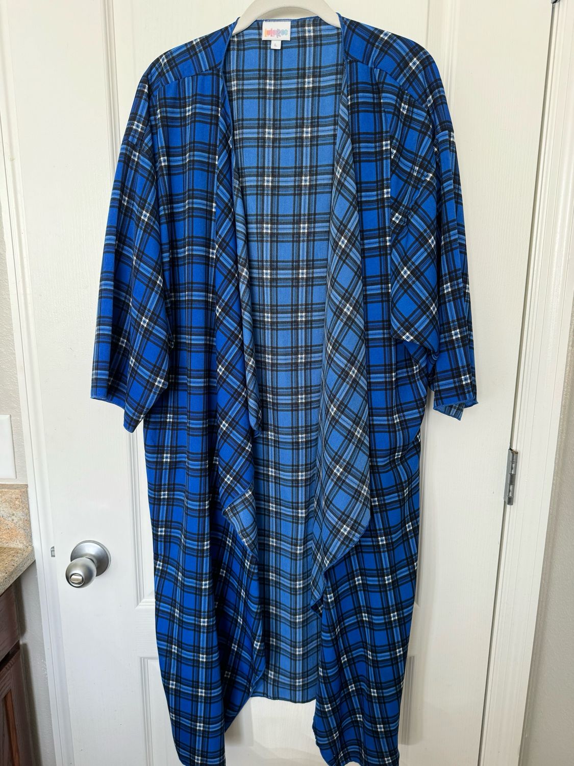 Lularoe Plaid Shirley Blue NWT — Large