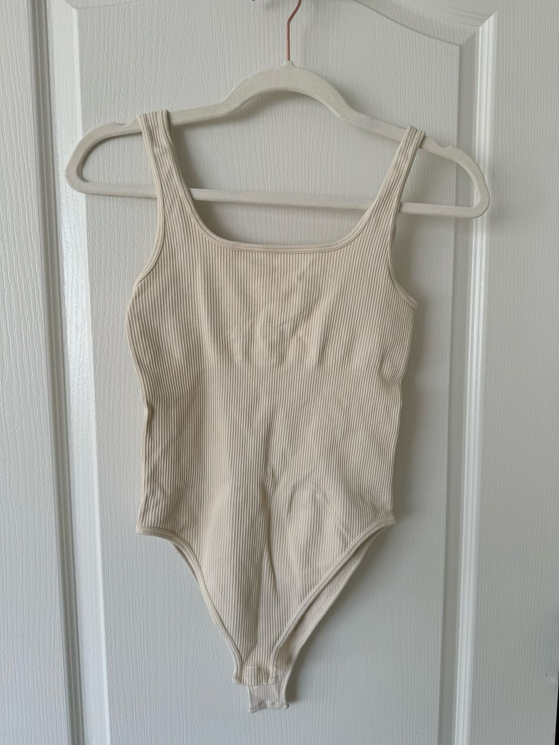 Off White Ribbed Contouring Bodysuit — Medium