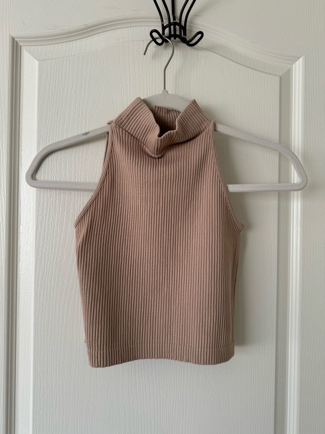 Free People Dupe Tan Crop Turtle Neck Top — Medium
