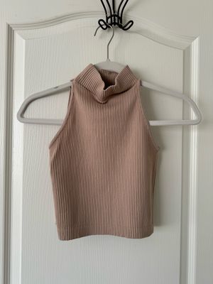 Free People Dupe Tan Crop Turtle Neck Top — Medium