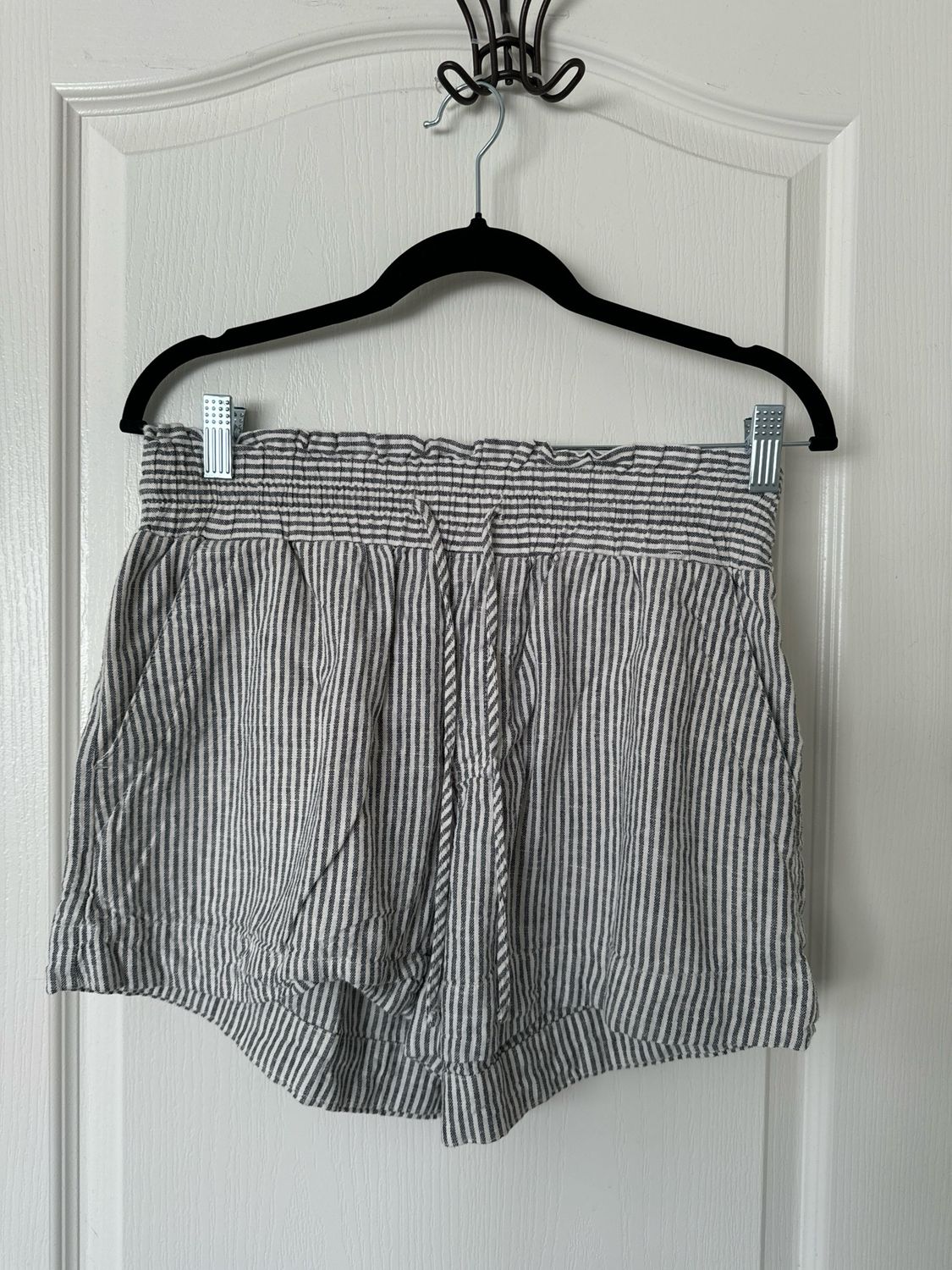 Linens Shorts Drawstring Blue + White