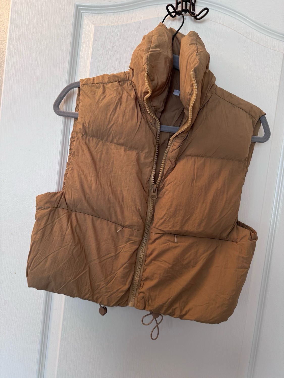 Puffer Vest— size small