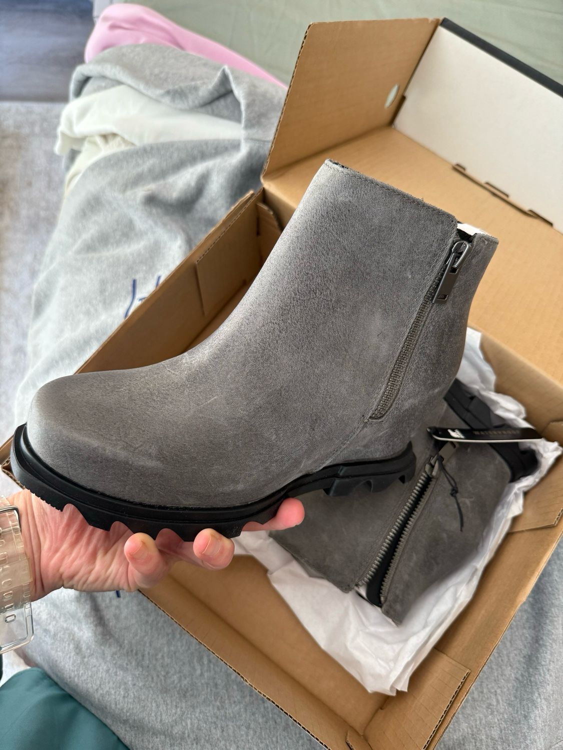 Joan Of Arctic Wedge III Zip Size 8 NIB
