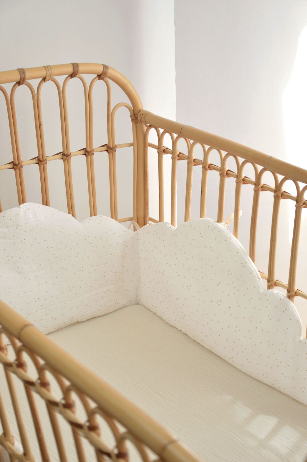 Tour de lit nuage BLANC OR
