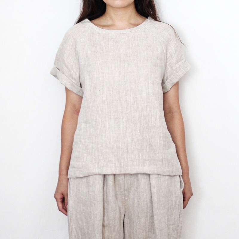 Linen Raglan Sleeve Tee in Oatmeal