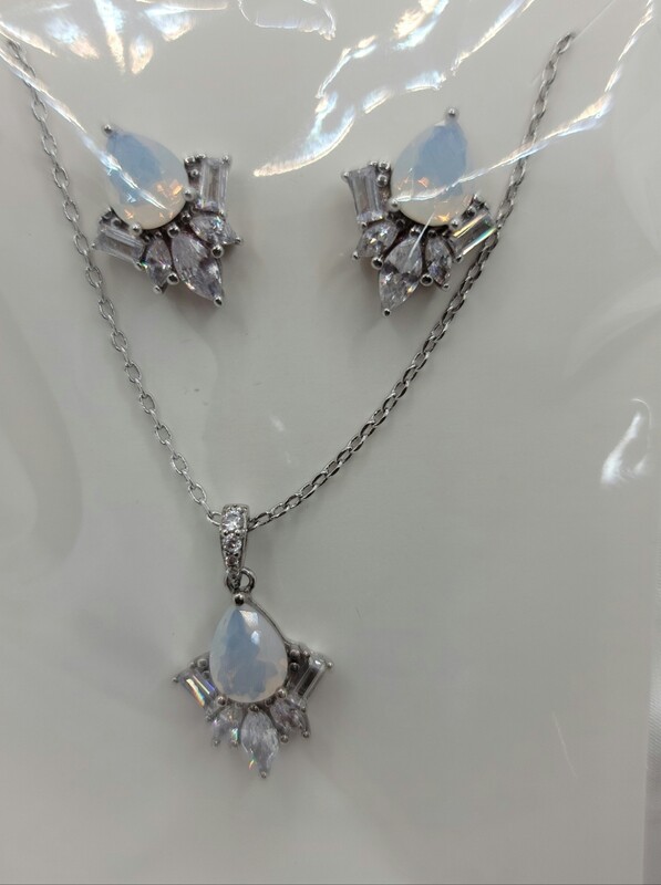 Moonstone Set