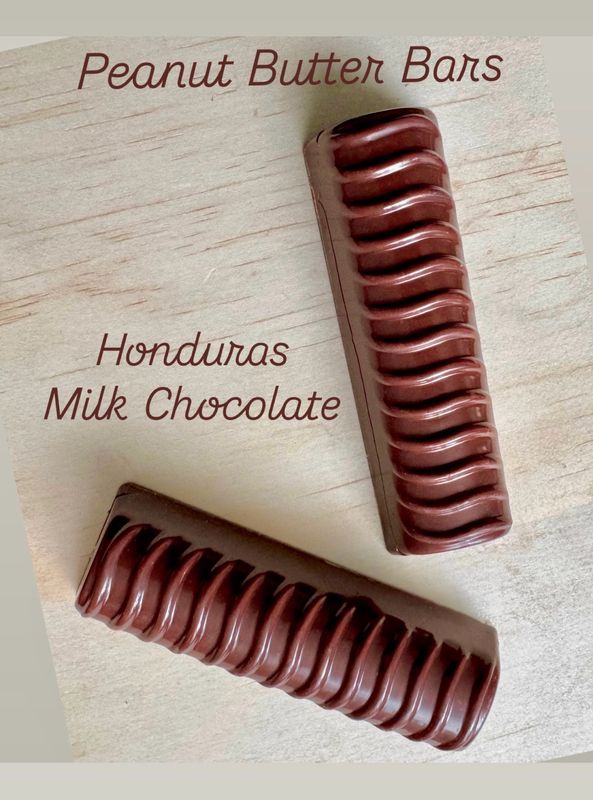 Peanut Caramel Bars (milk chocolate)