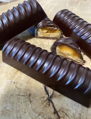 Dark Peanut Butter Caramel Bars (DF / Vegan)
