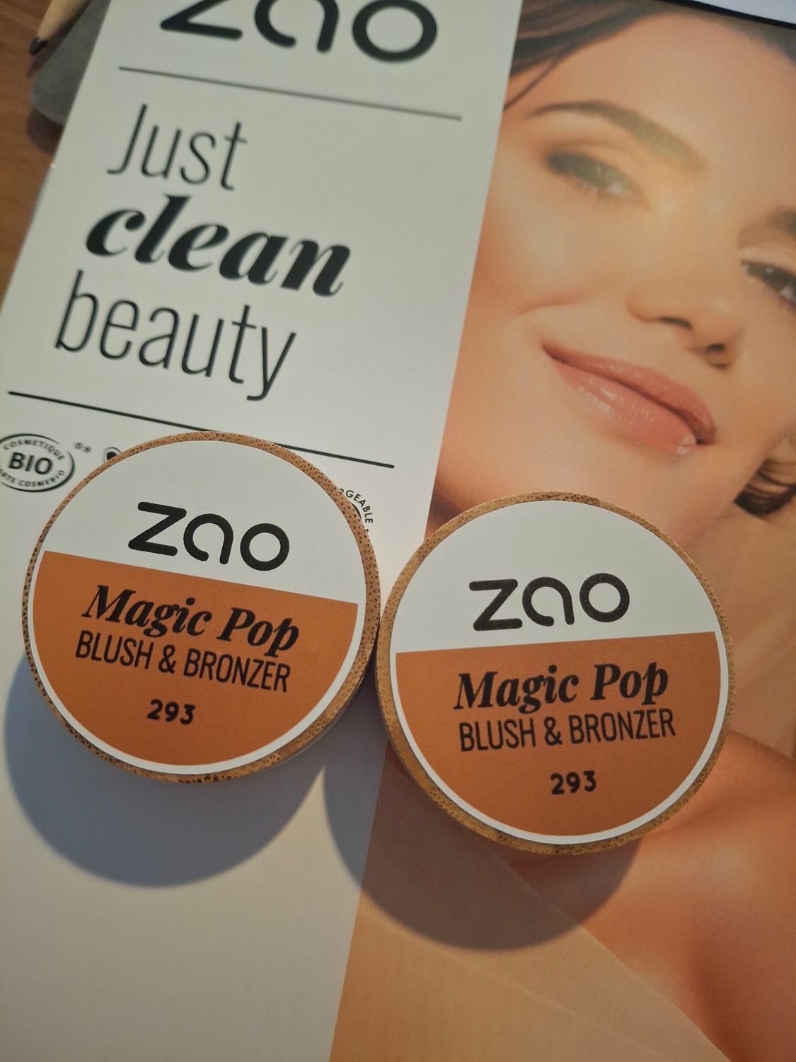 Magic Pop Blush & Bronzer Magic Pop Blush & Bronzer