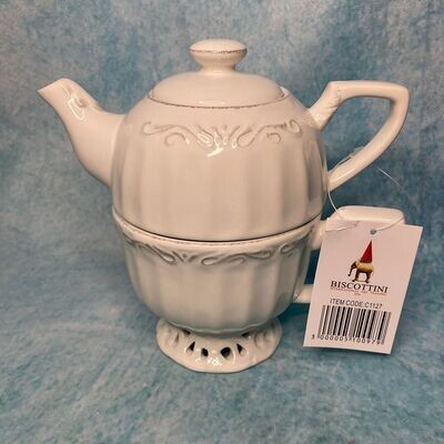 Porcelain Cup and Teapot Set