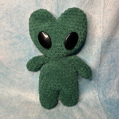 Peaniez: Valentine's Day "Amoura" Amigurumi Crochet Alien #8