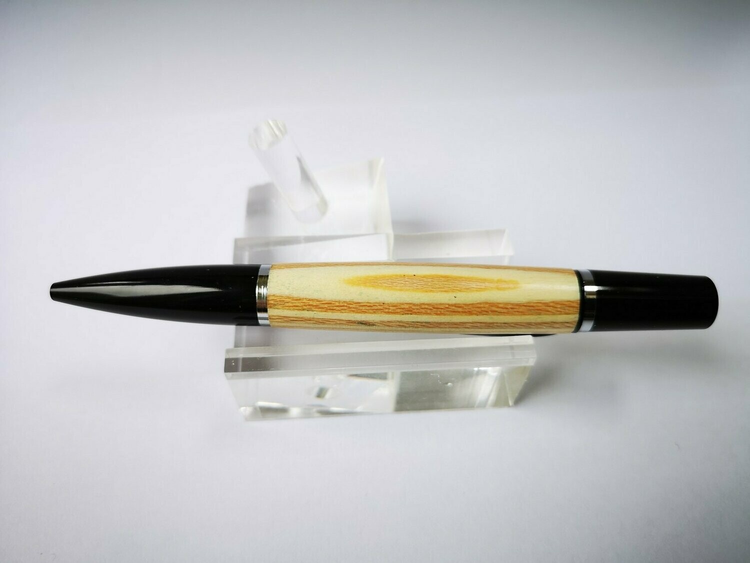 Ares ballpoint pen with recycled wood