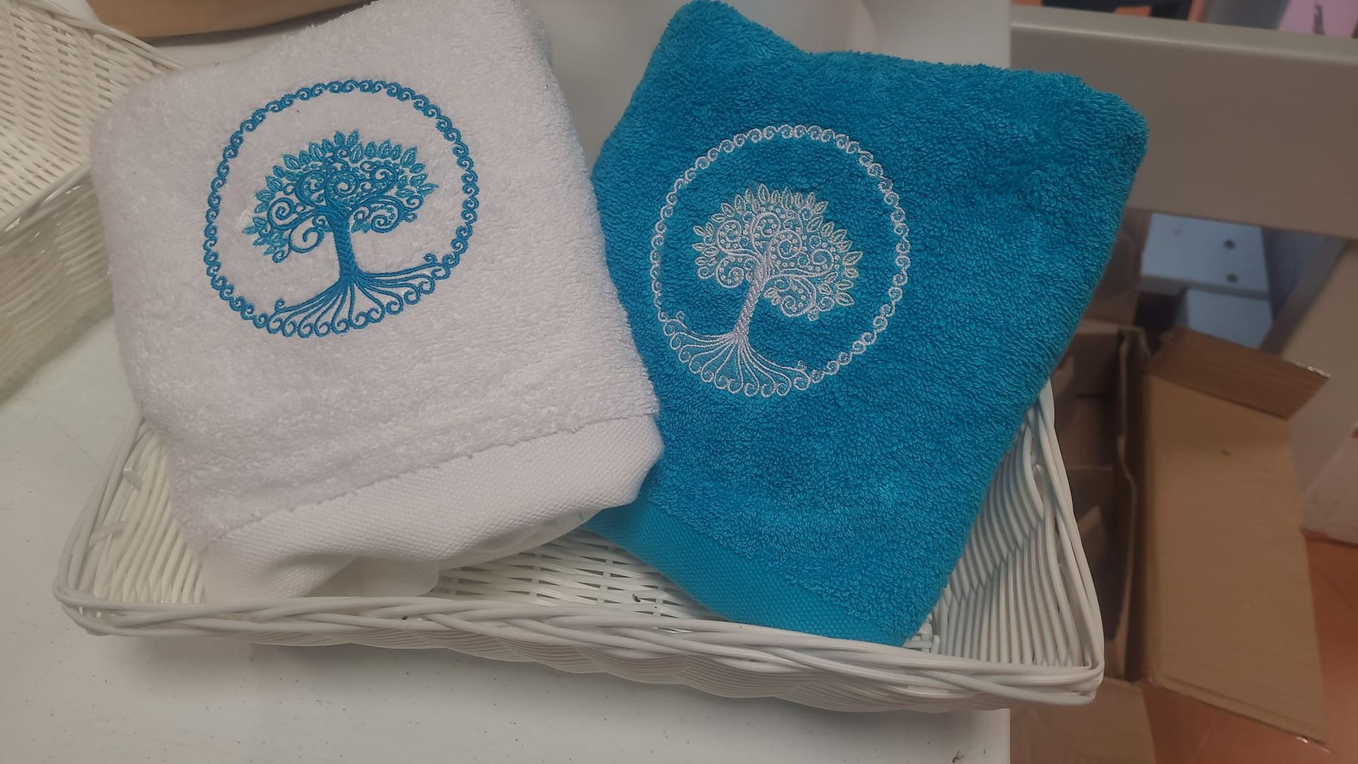 lot 2 Serviettes de toilette 50 x 100 cm - 