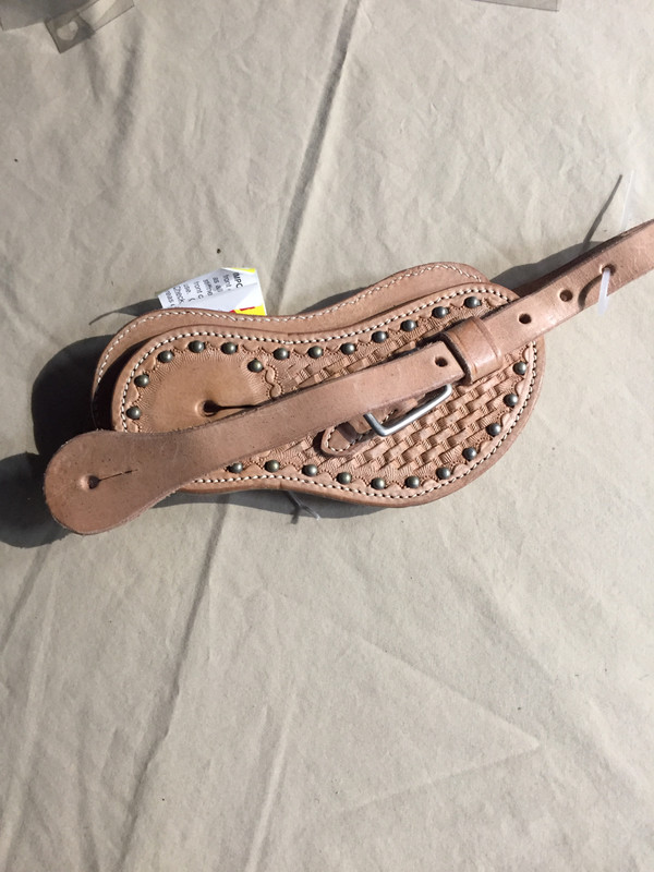 Western Spur Staps