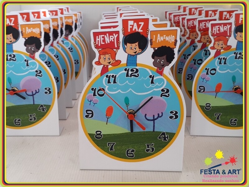 Relógio corte especial - 3 Palavrinhas