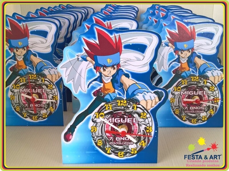 Relógio corte especial - beyblade