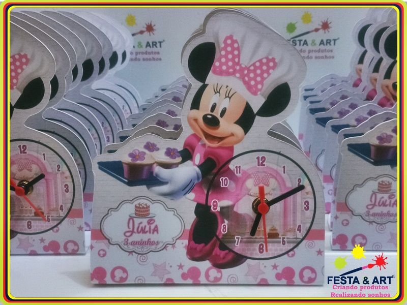 Relógio corte especial - Minnie Confeiteira