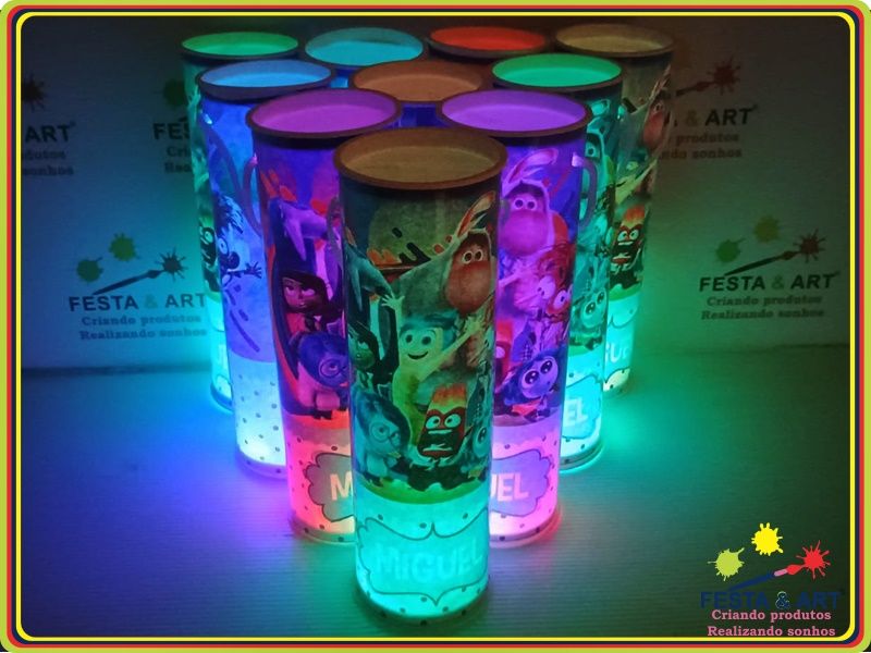 Luminária centro de mesa - Divertidamente