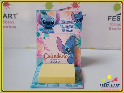 Calendário de mesa com Post It - Stich