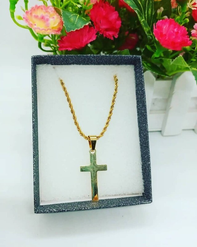 Cross Pendant Necklace