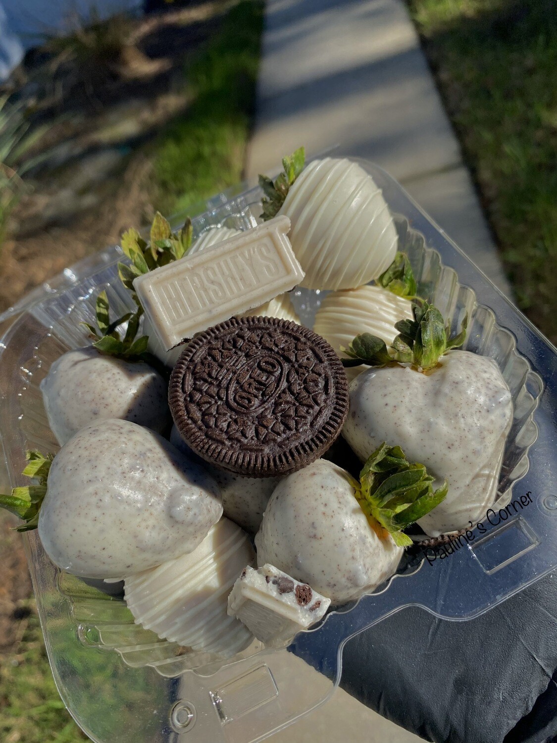 Cookies and Cream Berries