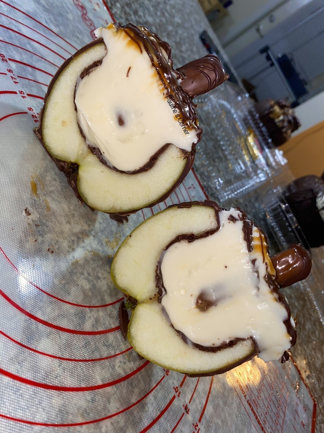 Cheesecake Stuffed Apples (4)