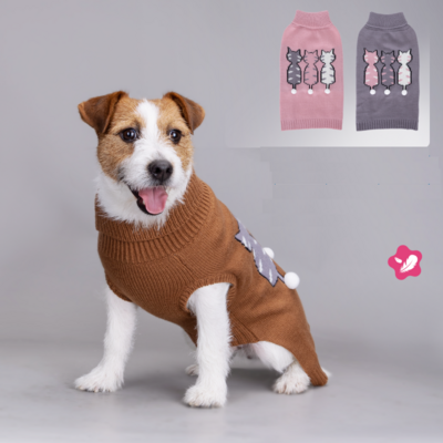 Maglione per cani dolcevita con motivo a gattini e pom pom