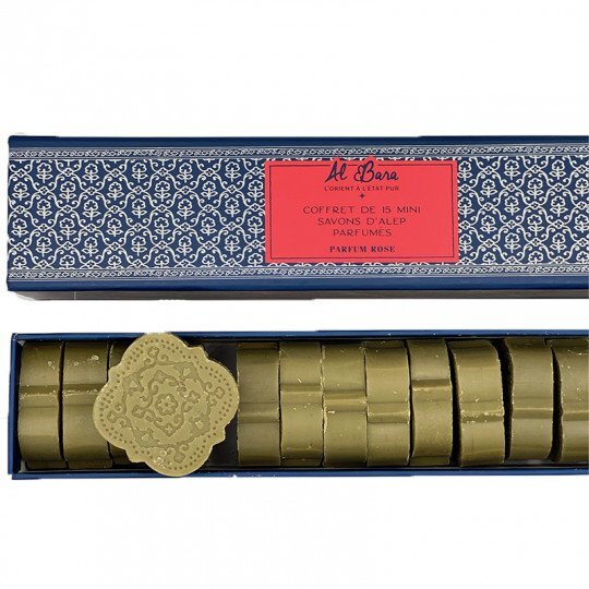 Coffret 15 mini savons rose