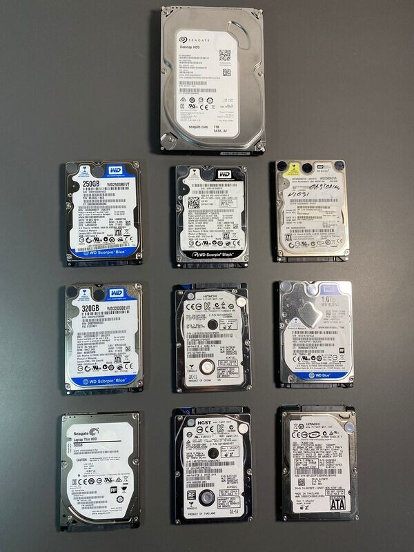 Stock Hard Disk testati e perfettamente funzionanti (prezzo intero stock) Stock Hard Disk testati e perfettamente funzionanti (prezzo intero stock)